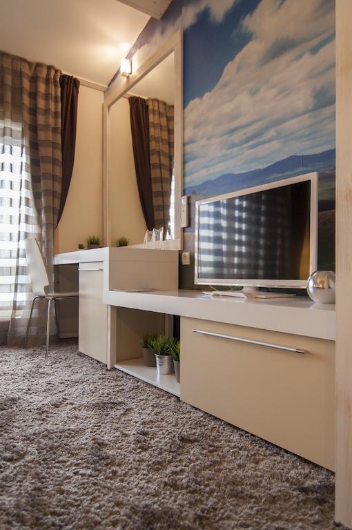 Aparthotel Seasons Glavatarski Han Glavatartsi Exterior photo