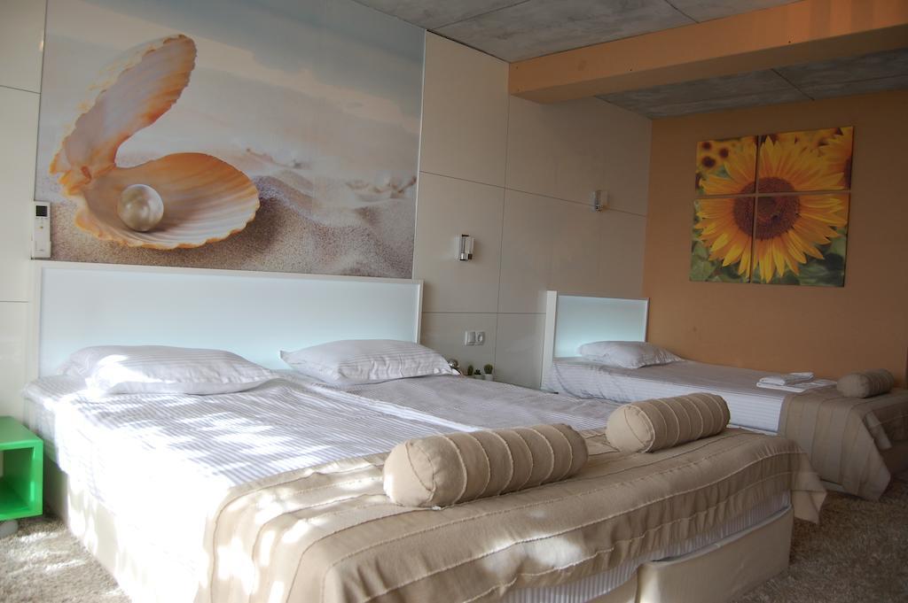 Aparthotel Seasons Glavatarski Han Glavatartsi Exterior photo